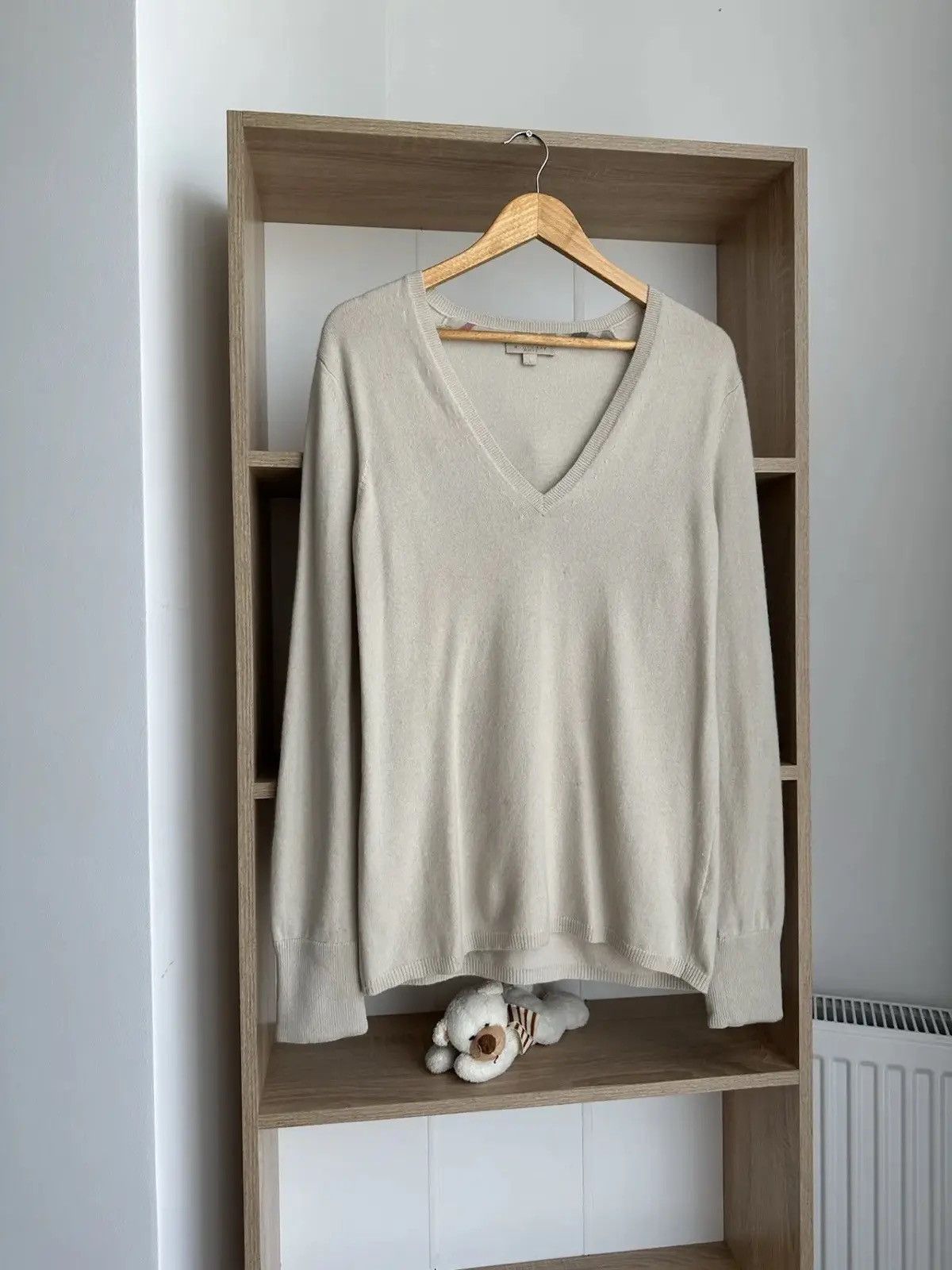 Burberry Vintage Burberry Wool Beige Sweater Size US L / EU 52-54 / 3 - 4 Thumbnail