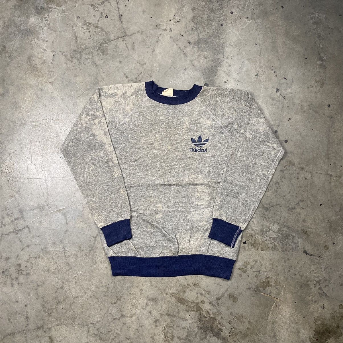 Adidas Grail💥80s Adidas Trefoil Triblend Distressed Crewneck Size US M / EU 48-50 / 2 - 1 Thumbnail
