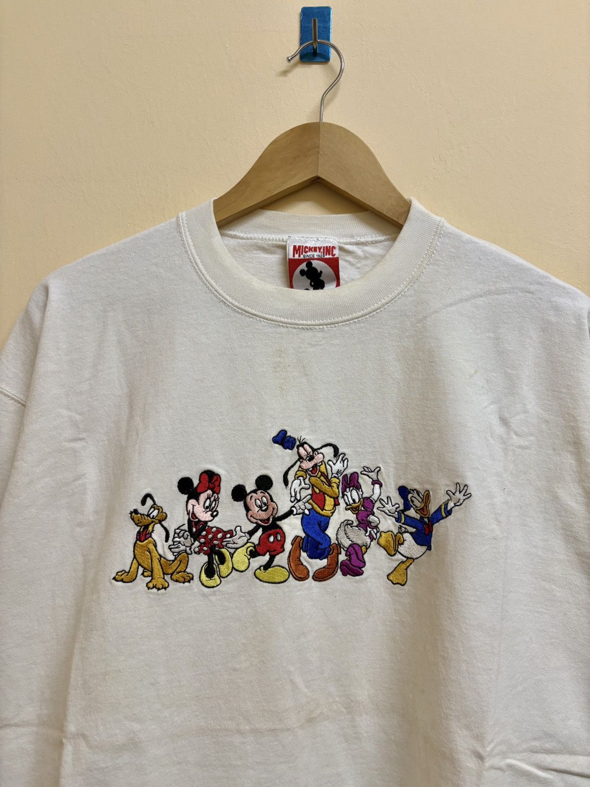 Vintage Vintage 90s Mickey Mouse Line Up Embroidery Cartoon Disney Size US XL / EU 56 / 4 - 1 Thumbnail