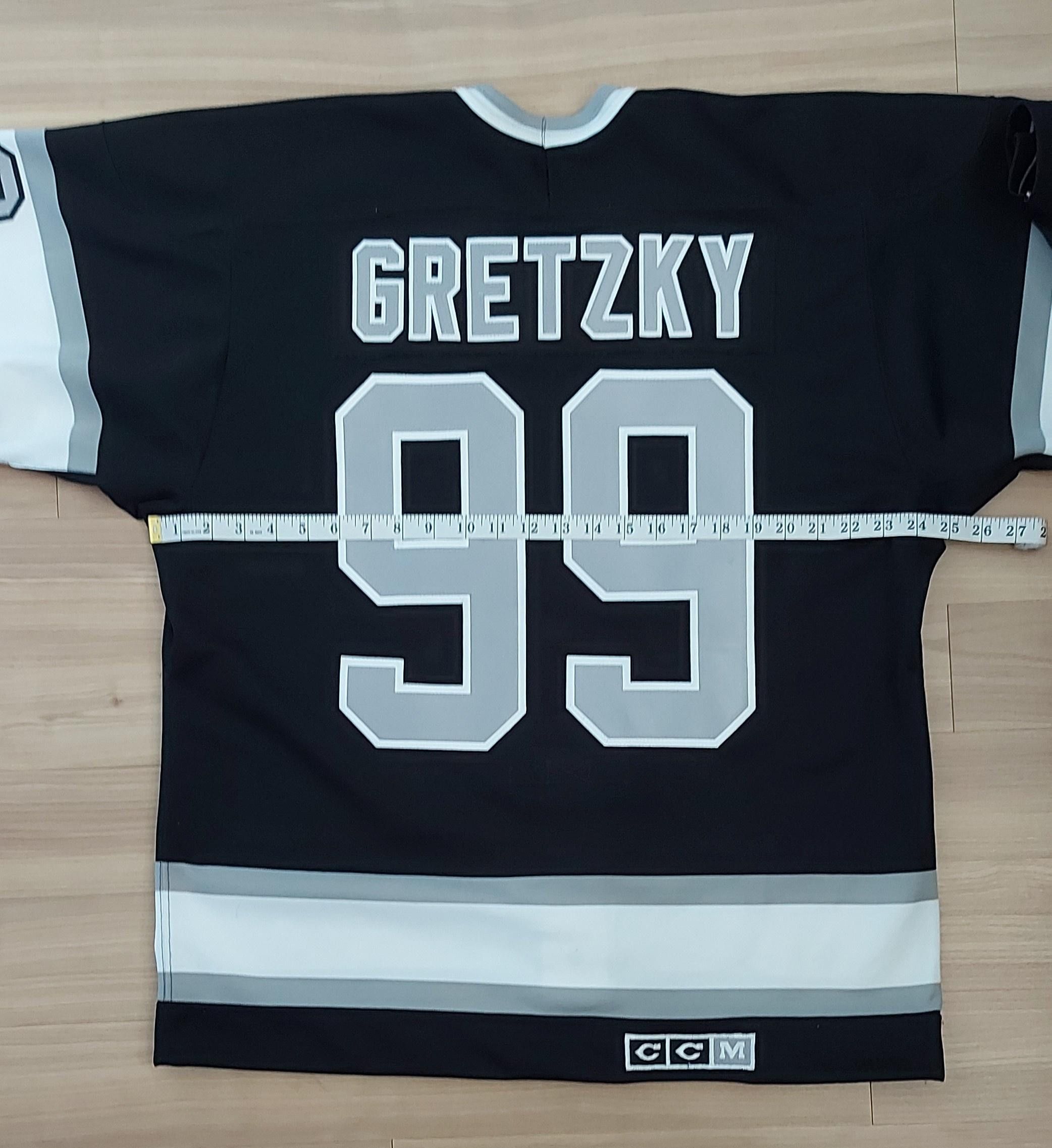 NHL × Vintage Vintage Wayne Gretzky Los Angeles Kings CCM NHL Jersey Size US S / EU 44-46 / 1 - 9 Thumbnail