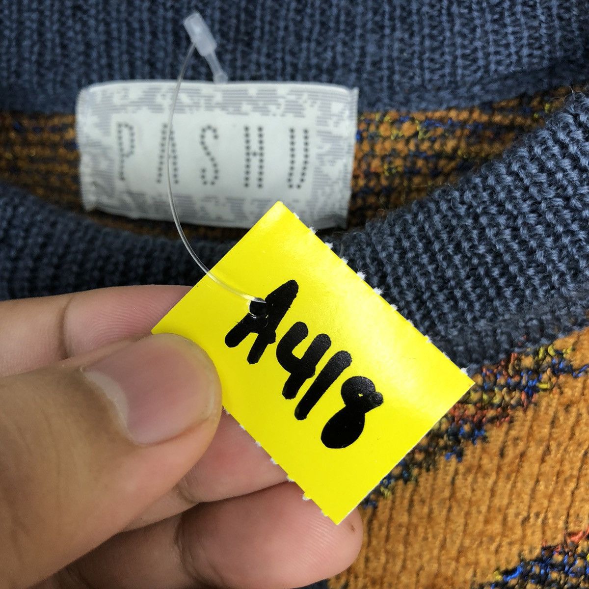Vintage Pashu Brown art vintage Knitwear sweatshirt #A418 Size US L / EU 52-54 / 3 - 11 Thumbnail