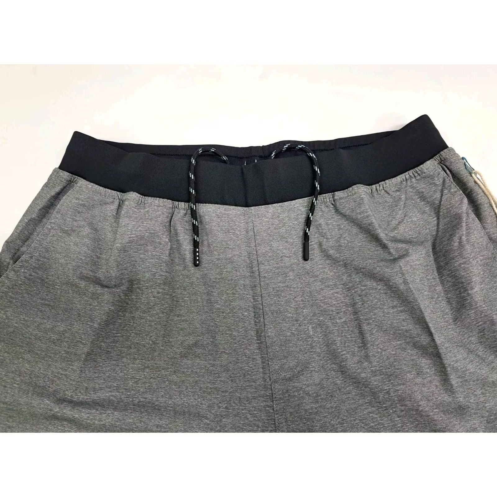 Vintage RPM Training Co. Mens M FLUME Training Shorts Grey Pockets Side Zip Athletic Lightweight Breathable Drawstring Elastic Waist Solid 5502 Size US 31 - 7 Thumbnail