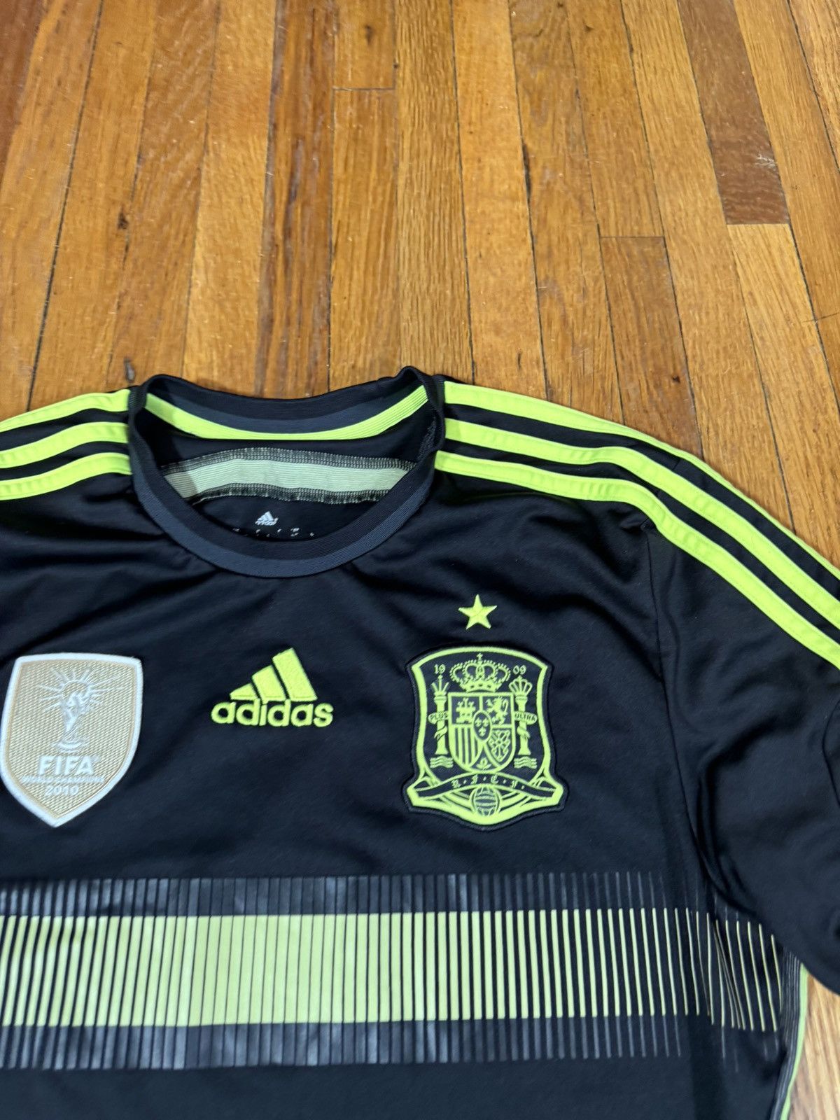 Adidas Adidas Climacool Spain National Black Soccer Jersey 2013 Size US S / EU 44-46 / 1 - 2 Thumbnail