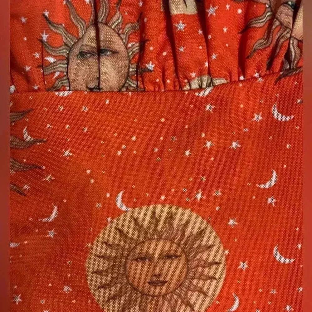 Urban Outfitters Urban Outfitters Sun Print Camisole Top - XS Size XS / US 0-2 / IT 36-38 - 4 Thumbnail