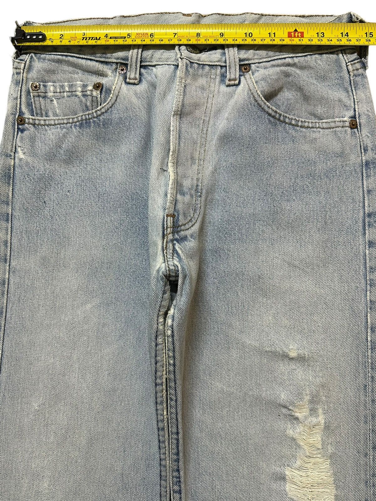 Levi's Vintage Levis Blue Light Wash Distressed Style Jeans Size US 28 / EU 44 - 9 Thumbnail