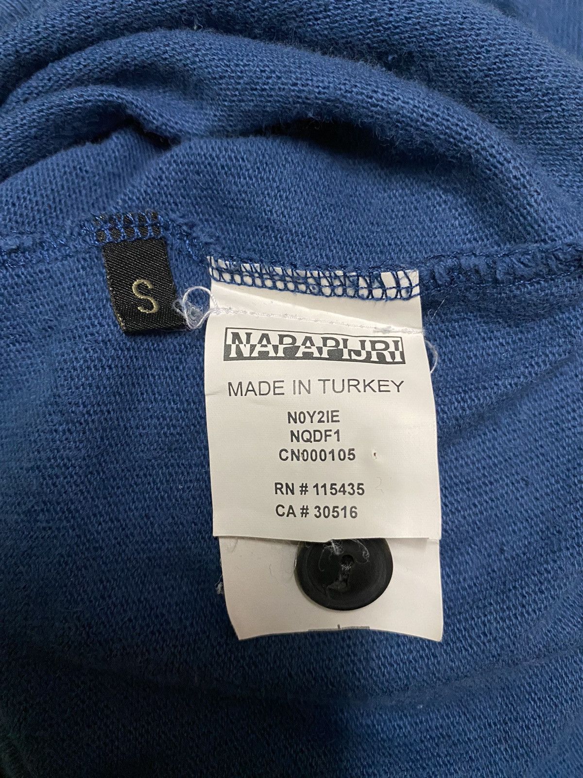 Napapijri Vintage Napapijri Geographic Longsleeve Shirt Size US S / EU 44-46 / 1 - 7 Thumbnail