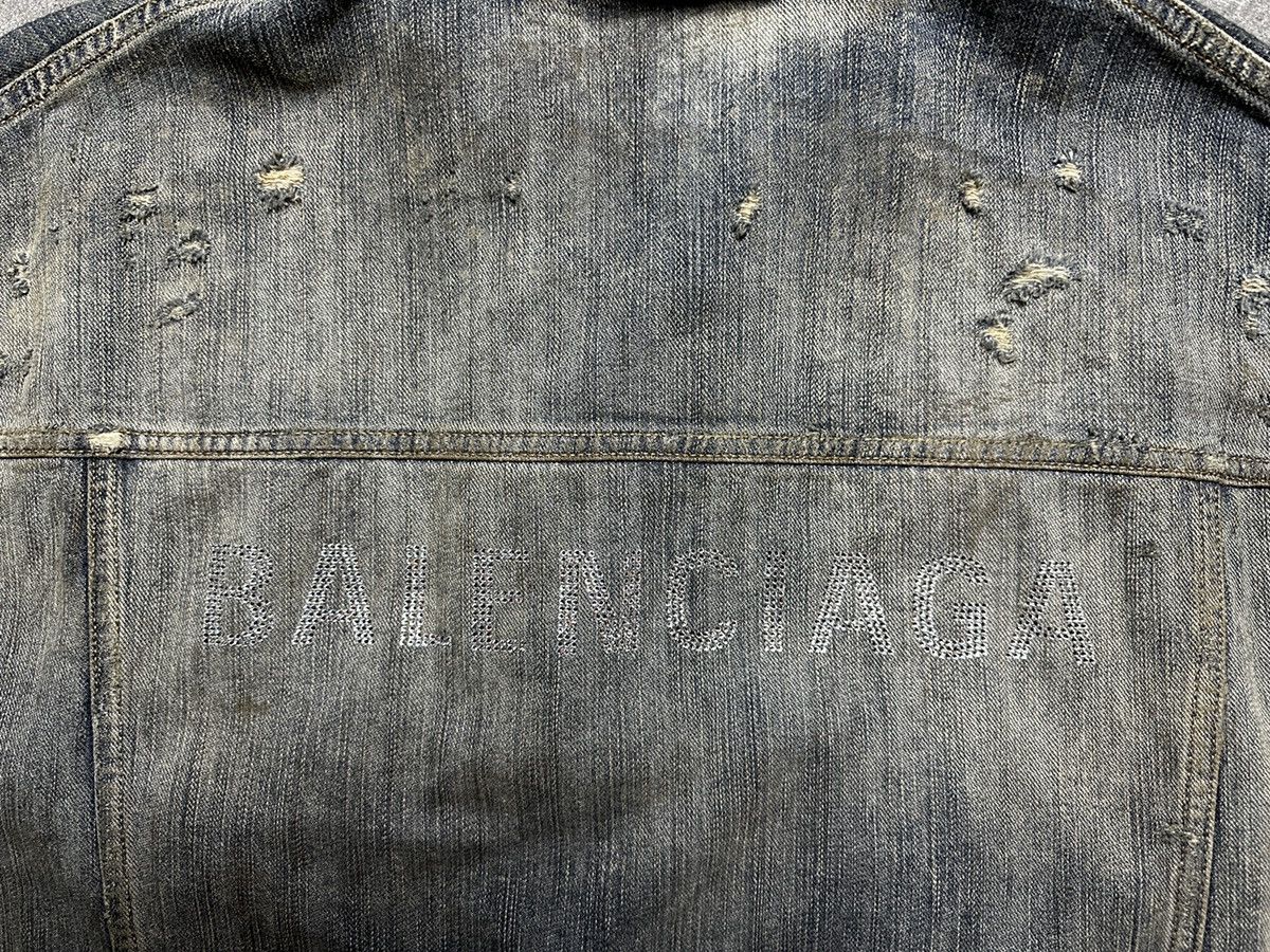 Balenciaga Balenciaga Rhinestone Logo Oversized Denim Jacket Size US XL / EU 56 / 4 - 5 Thumbnail