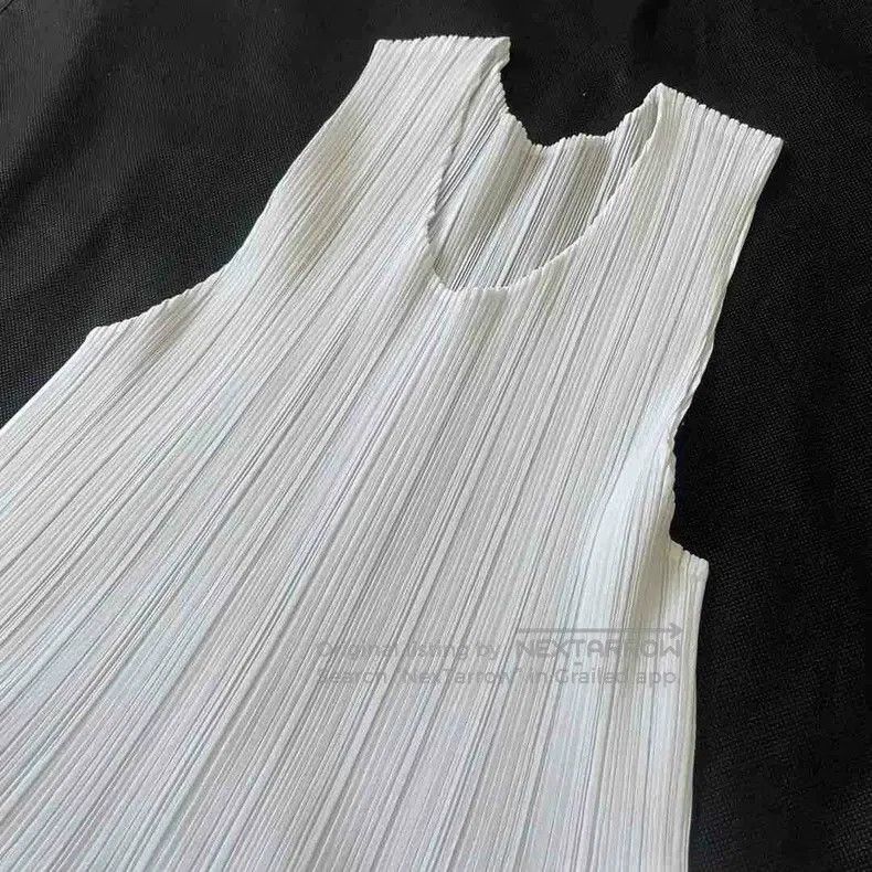 Issey Miyake Issey Miyake White Lace Sleeveless Vest Size L / US 10 / IT 46 - 3 Thumbnail
