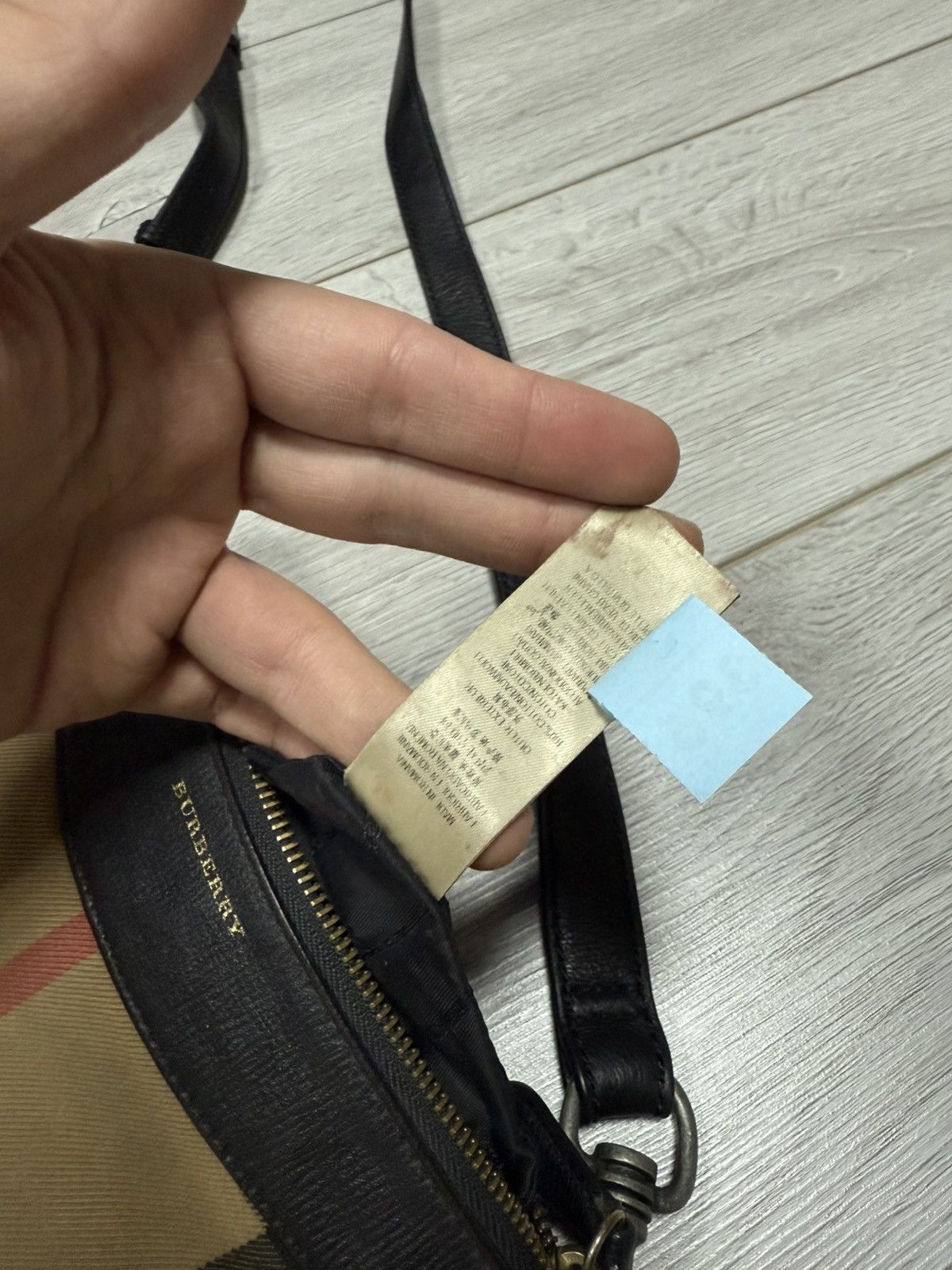 Burberry Burberry nova check leather bag pouch crossbody Size ONE SIZE - 7 Thumbnail