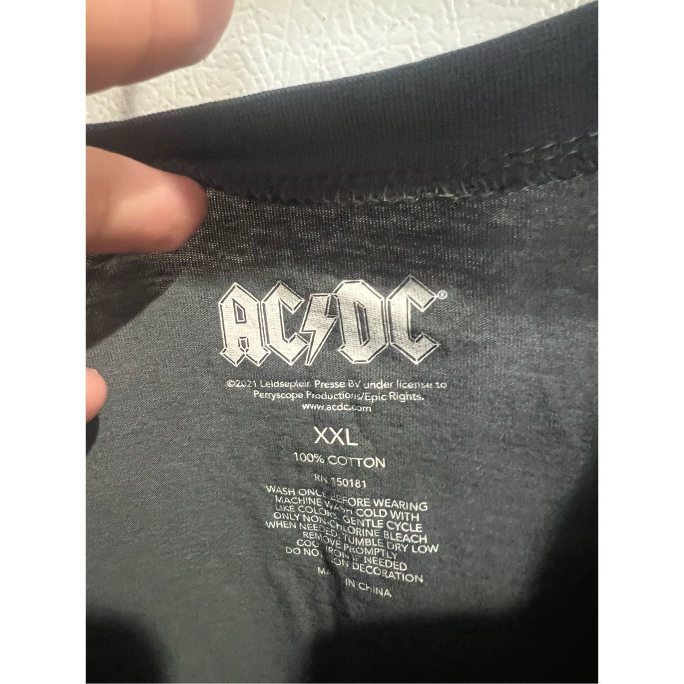 AC/DC AC/DC Grey T-Shirt Woman’s Size XXL NEW WITH FLAW Size XXL / US 16-18 / IT 52-54 - 5 Thumbnail