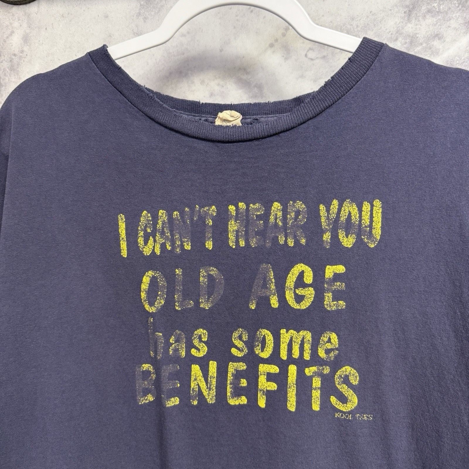 Vintage Vintage Funny Old Age Parody T Shirt Mens XL Blue Y2k Words Size US XL / EU 56 / 4 - 1 Thumbnail