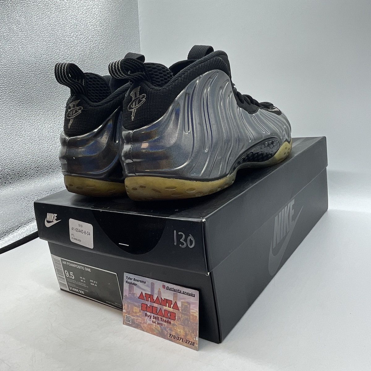 Nike Air foamposite hologram Size US 9.5 / EU 42-43 - 5 Thumbnail