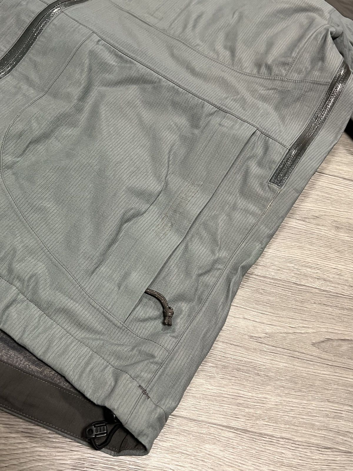 Arc'teryx × Vintage Arcteryx vintage gore-Tex jacket Size US M / EU 48-50 / 2 - 7 Thumbnail