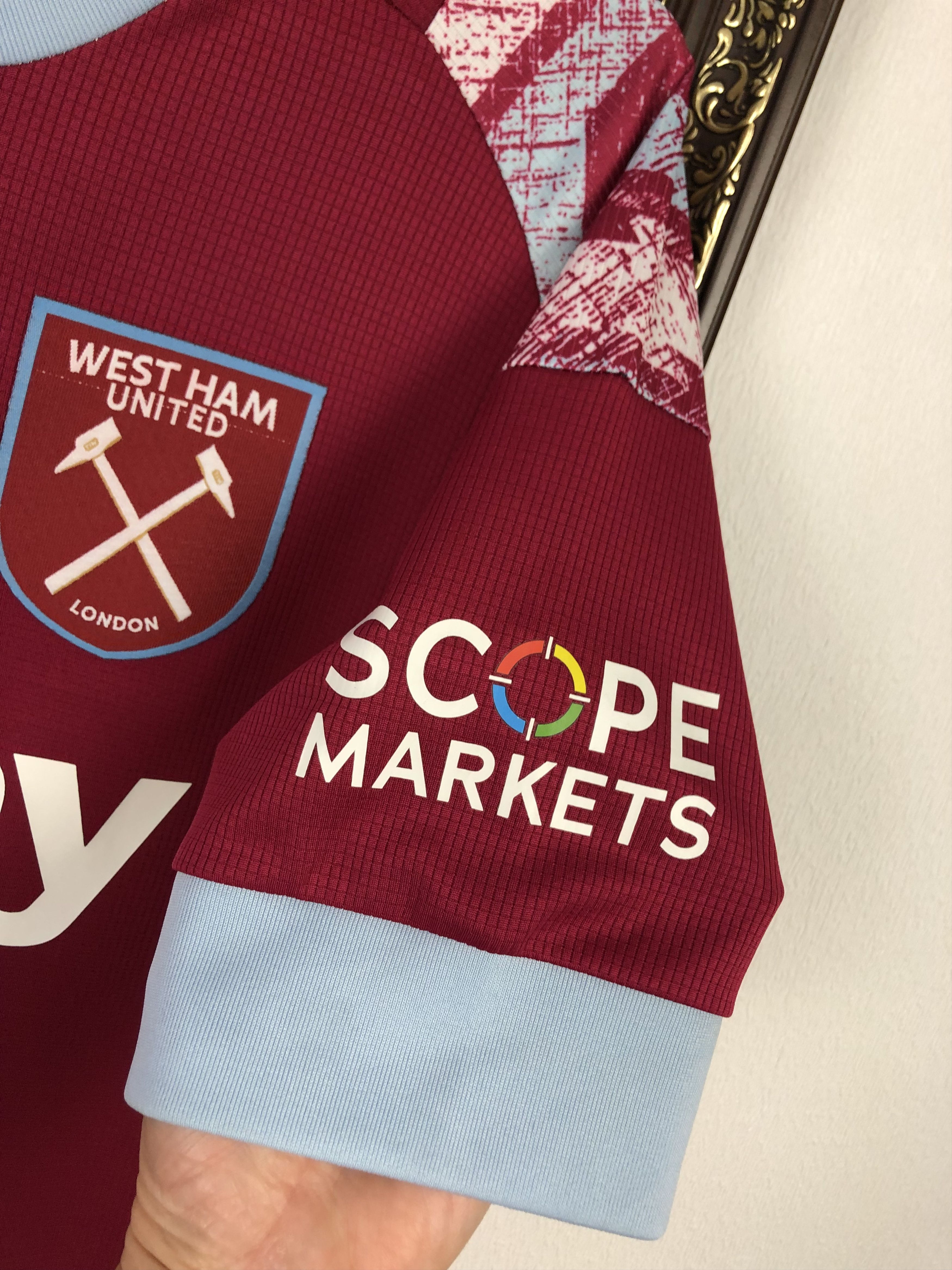 Umbro West Ham United football shirt 2022 Soccer Umbro Tee Hype Size US L / EU 52-54 / 3 - 3 Thumbnail