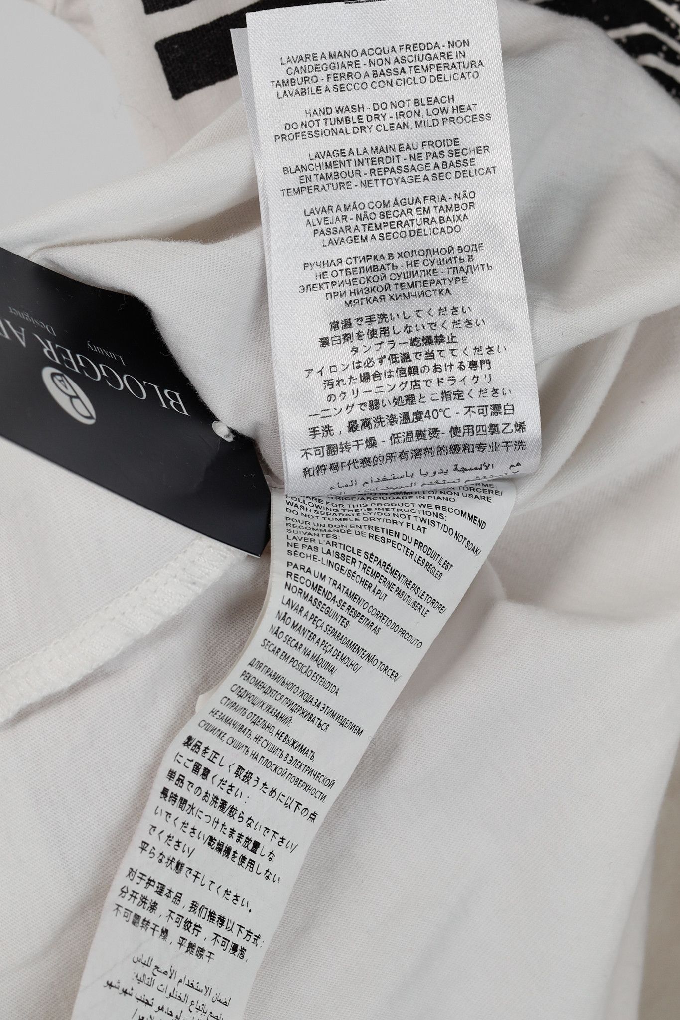 Gucci Gucci R/18 Cotton Soave Amore Guccification Graphic T-Shirt Size S / US 4 / IT 40 - 10 Thumbnail