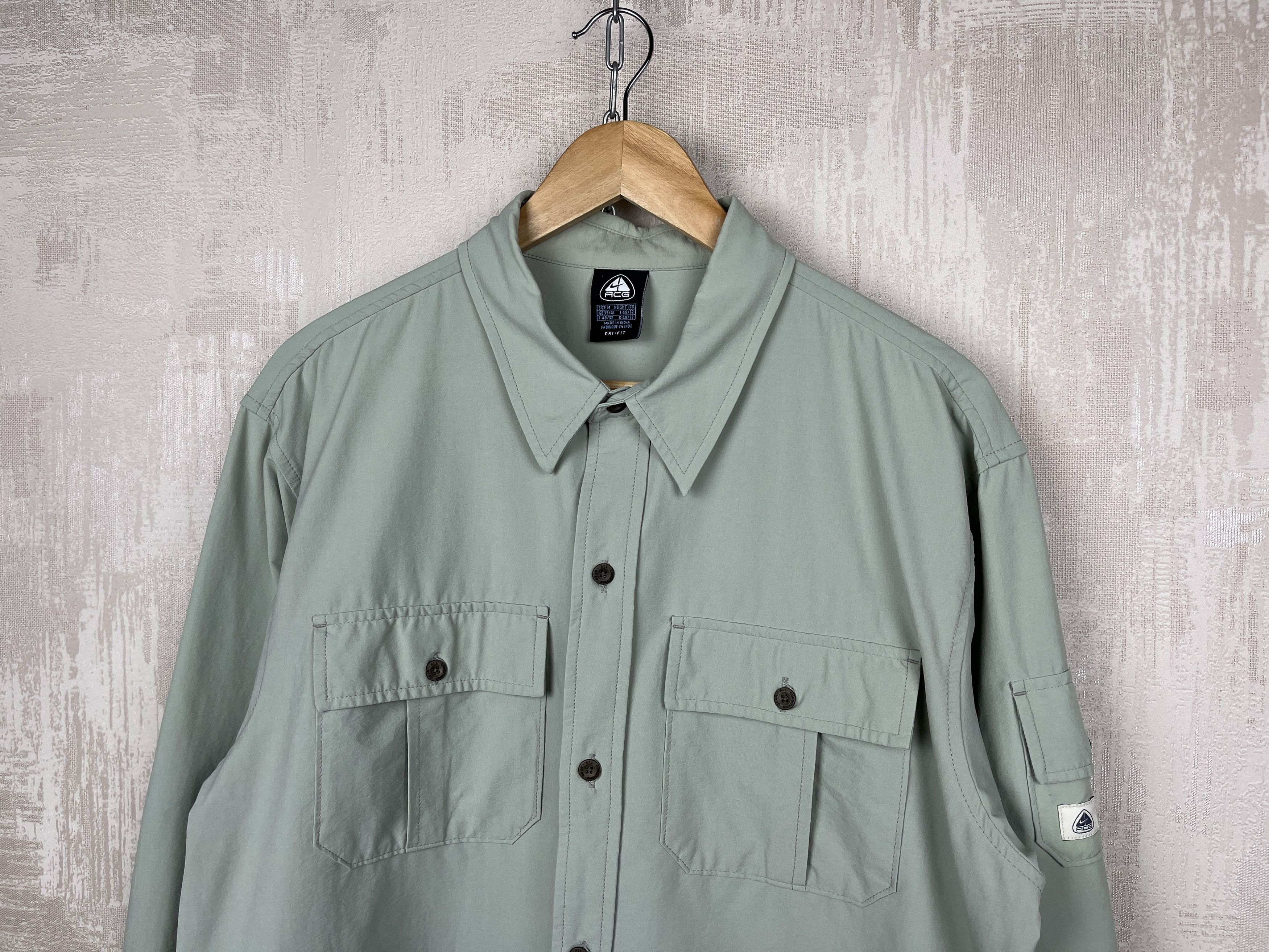 Nike Nike ACG Dri-Fit Vintage Trekking Nylon Shirt Pockets Size US M / EU 48-50 / 2 - 1 Thumbnail
