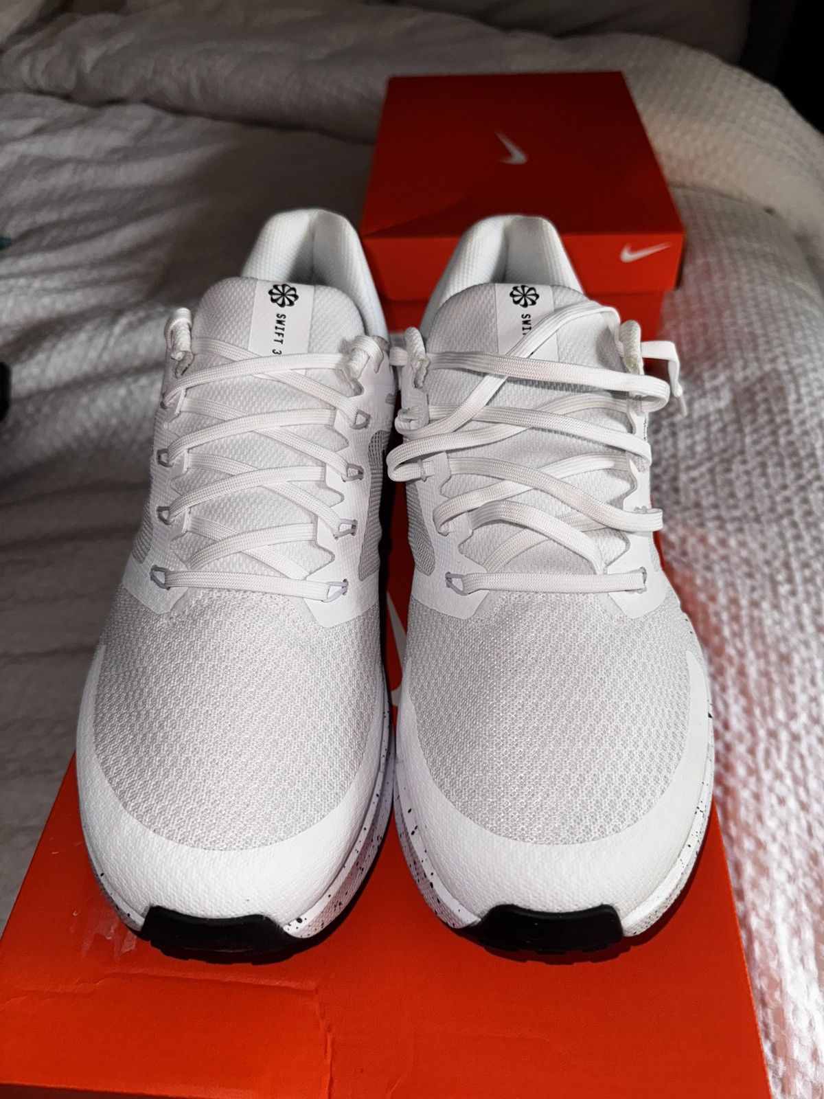 Nike Women’s 12 nike run swift 3 Size US 12 / IT 42 - 3 Thumbnail
