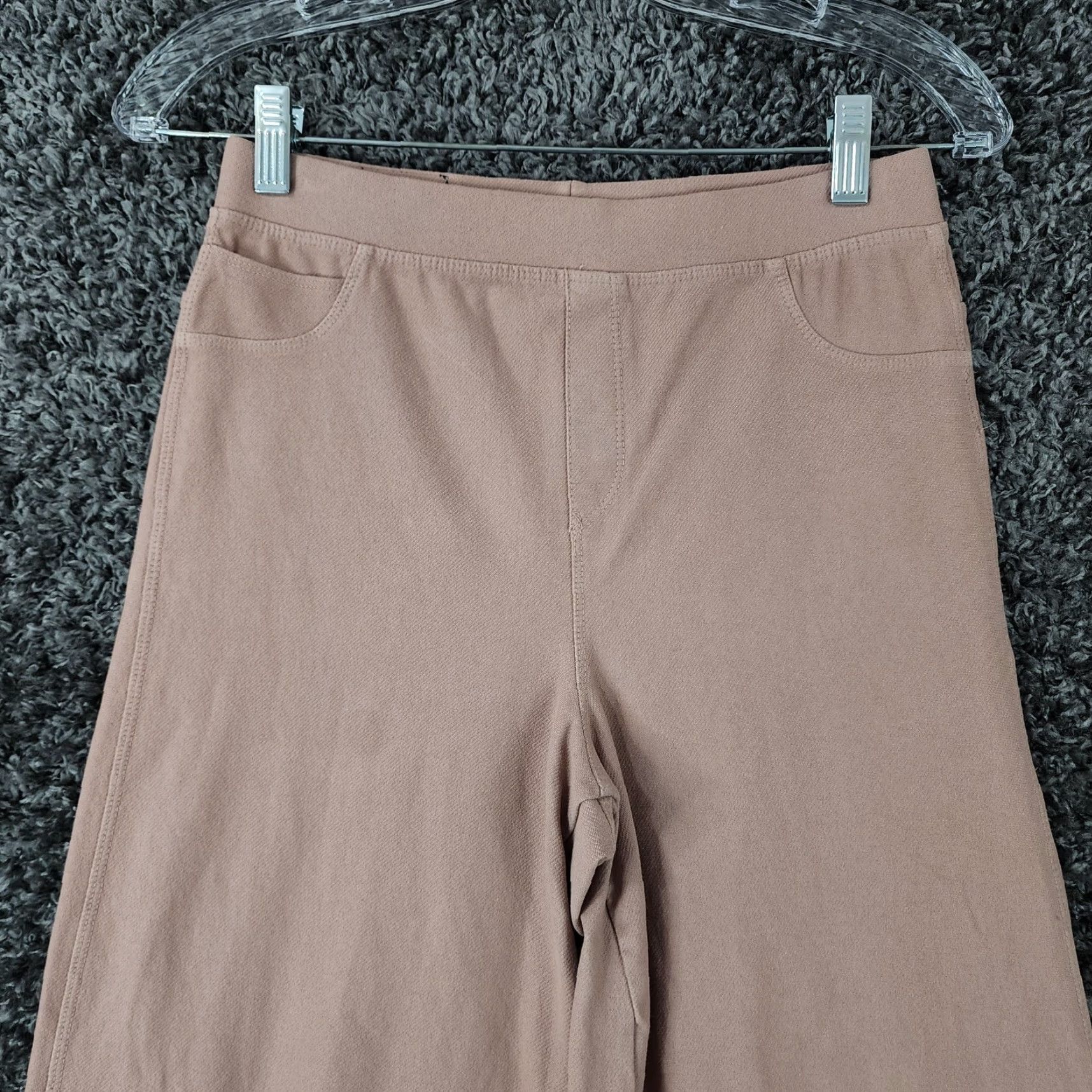 Zara VINTAGE? Actually not vintage. Zara Womens Pants Bloomer Pink Size 13 Adult Regular 26" Waist 26" Inseam Pink Bloomer Harem Womens Zara Size 34" / US 12 / IT 48 - 2 Thumbnail