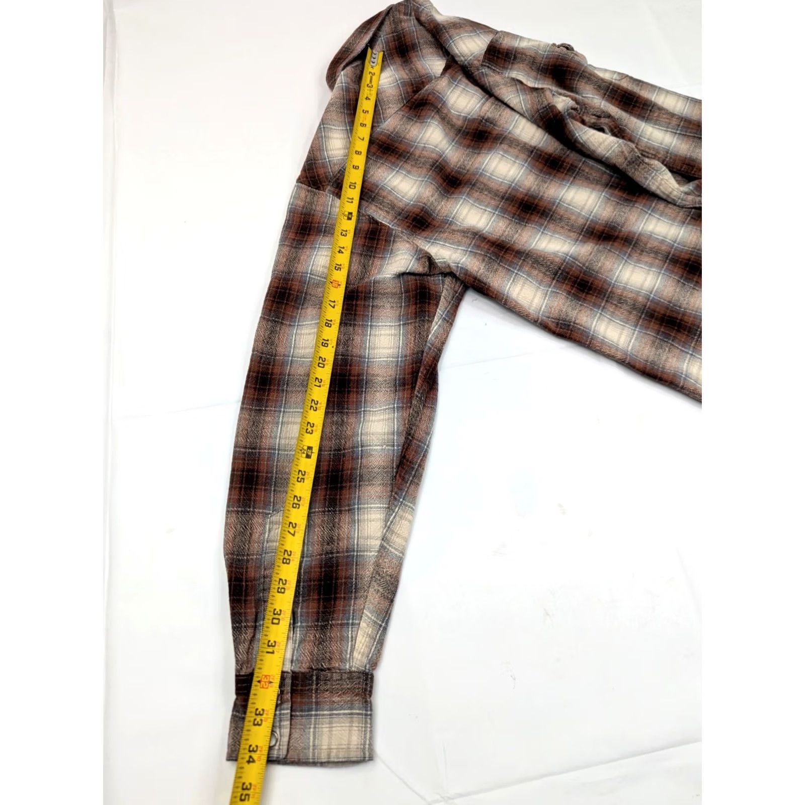 American Eagle Outfitters American Eagle Outfitters Slim Fit Pearl Snap Flannel Shirt Men XL – Rustic Plaid, Orange, Button-Up, Casual, Vintage2 Size US XL / EU 56 / 4 - 8 Thumbnail