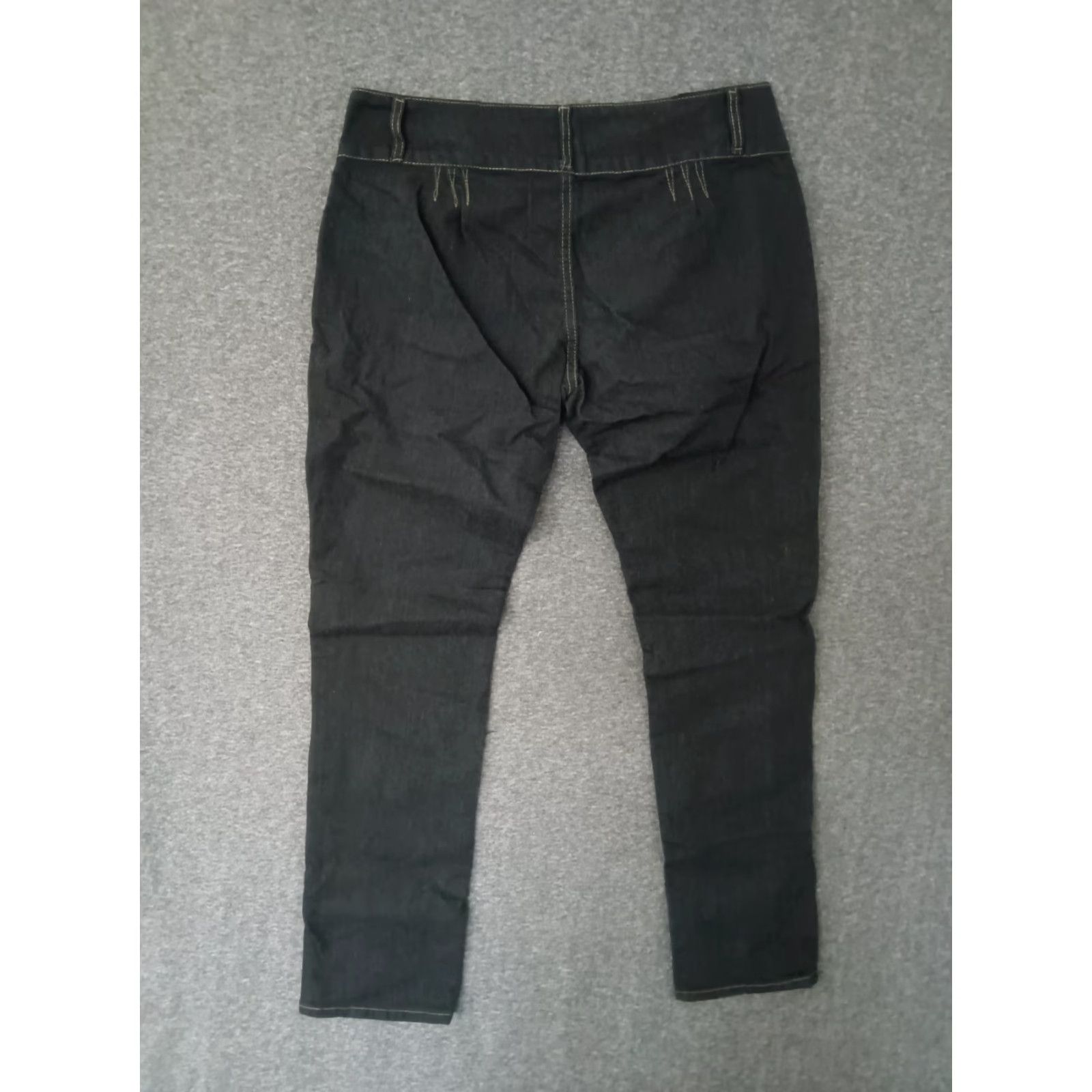 Vintage Unbranded Jeans Women's 21/22 Dark Wash Skinny 3 Button Closure Size 42" / US 20 - 2 Thumbnail