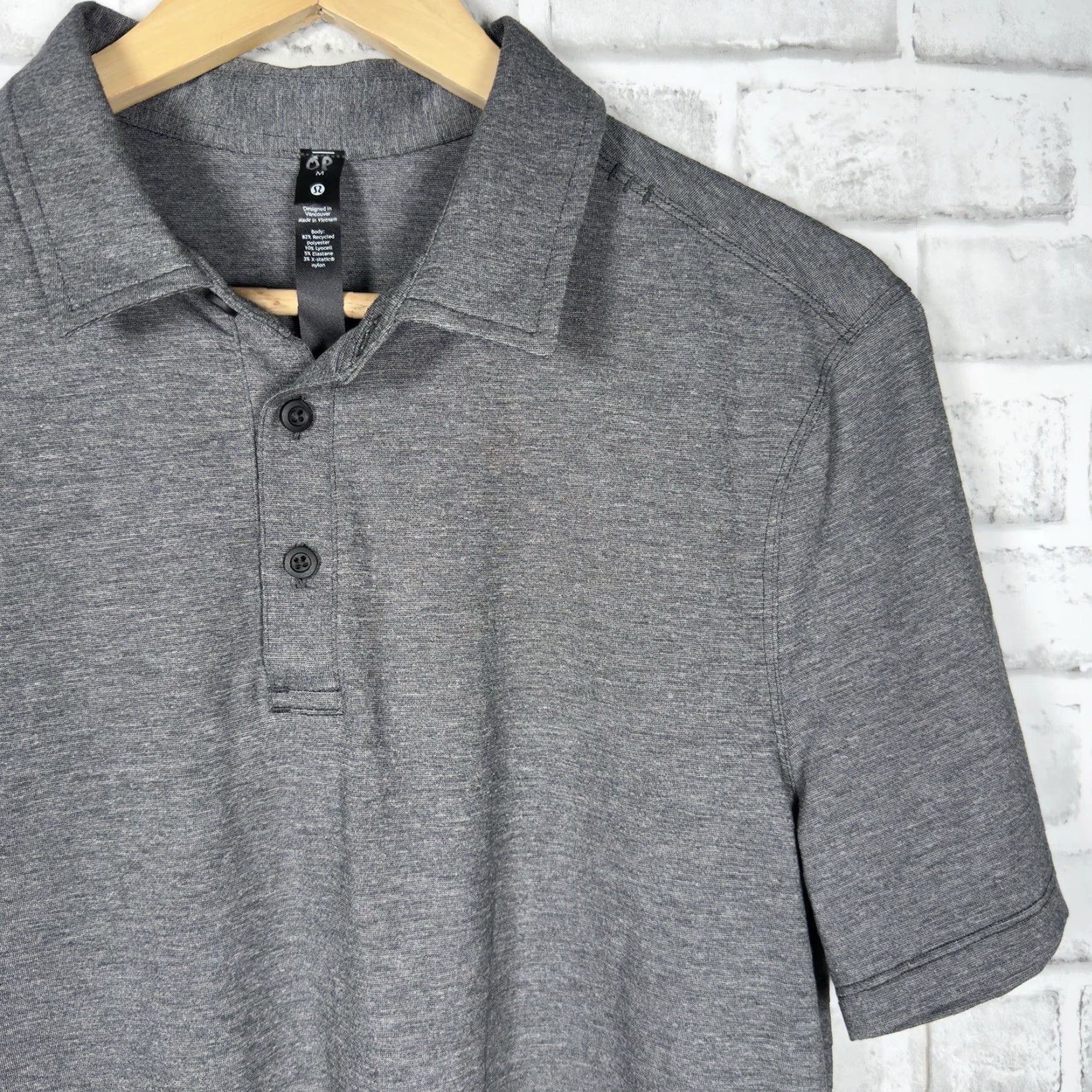 Lululemon Lululemon Athletic Polo Shirt Mens Size M Gray Polyester Blend Size US M / EU 48-50 / 2 - 2 Thumbnail