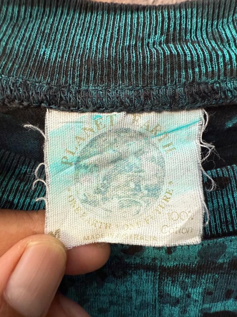 Other Planet Earth Graphic Tie dye Vintage T-shirt Dolphins Size US M / EU 48-50 / 2 - 5 Thumbnail