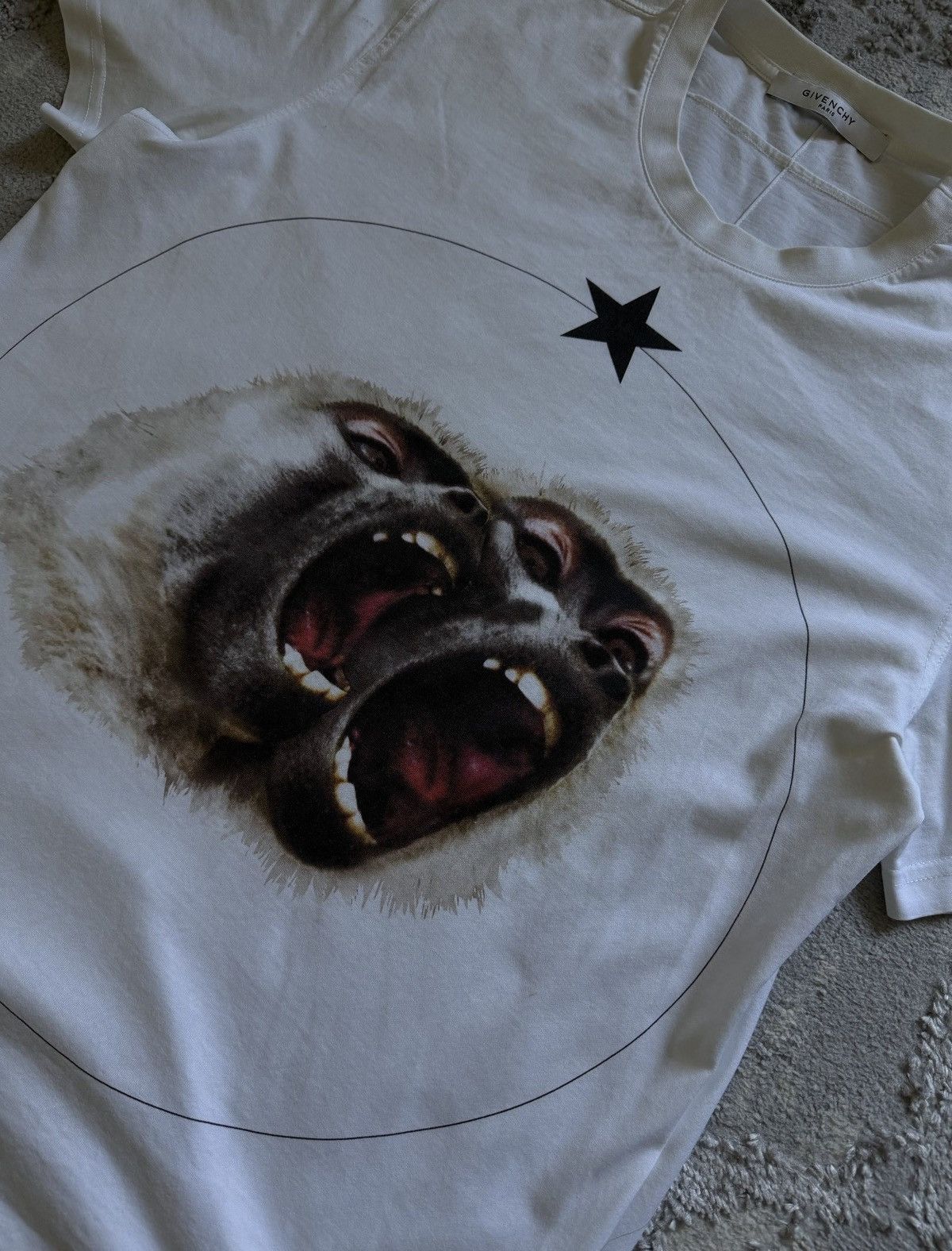 Givenchy GIVENCHY Riccardo Tisci Monkey Print T-Shirt White Nettspend ...