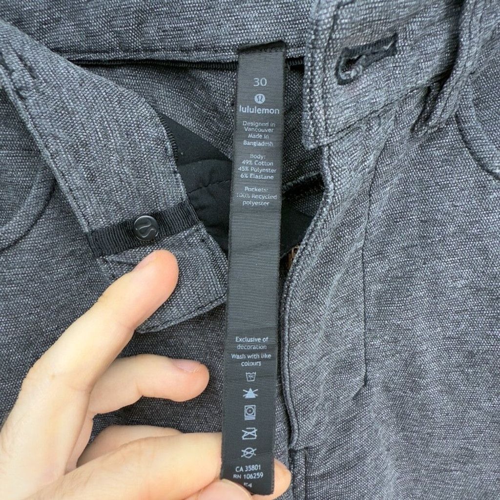 Lululemon Lululemon ABC Pant Slim Tech Canvas 32" Black Pants Size 30 Size US 30 / EU 46 - 11 Thumbnail