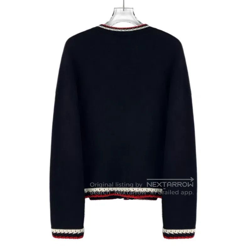 Chanel Chanel Black striped cashmere round-neck single-breasted l Size XS / US 0-2 / IT 36-38 - 2 Thumbnail