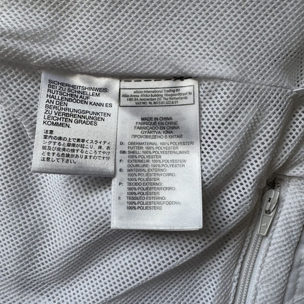 Adidas Vintage Adidas Real Madrid Jacket Size US S / EU 44-46 / 1 - 9 Thumbnail