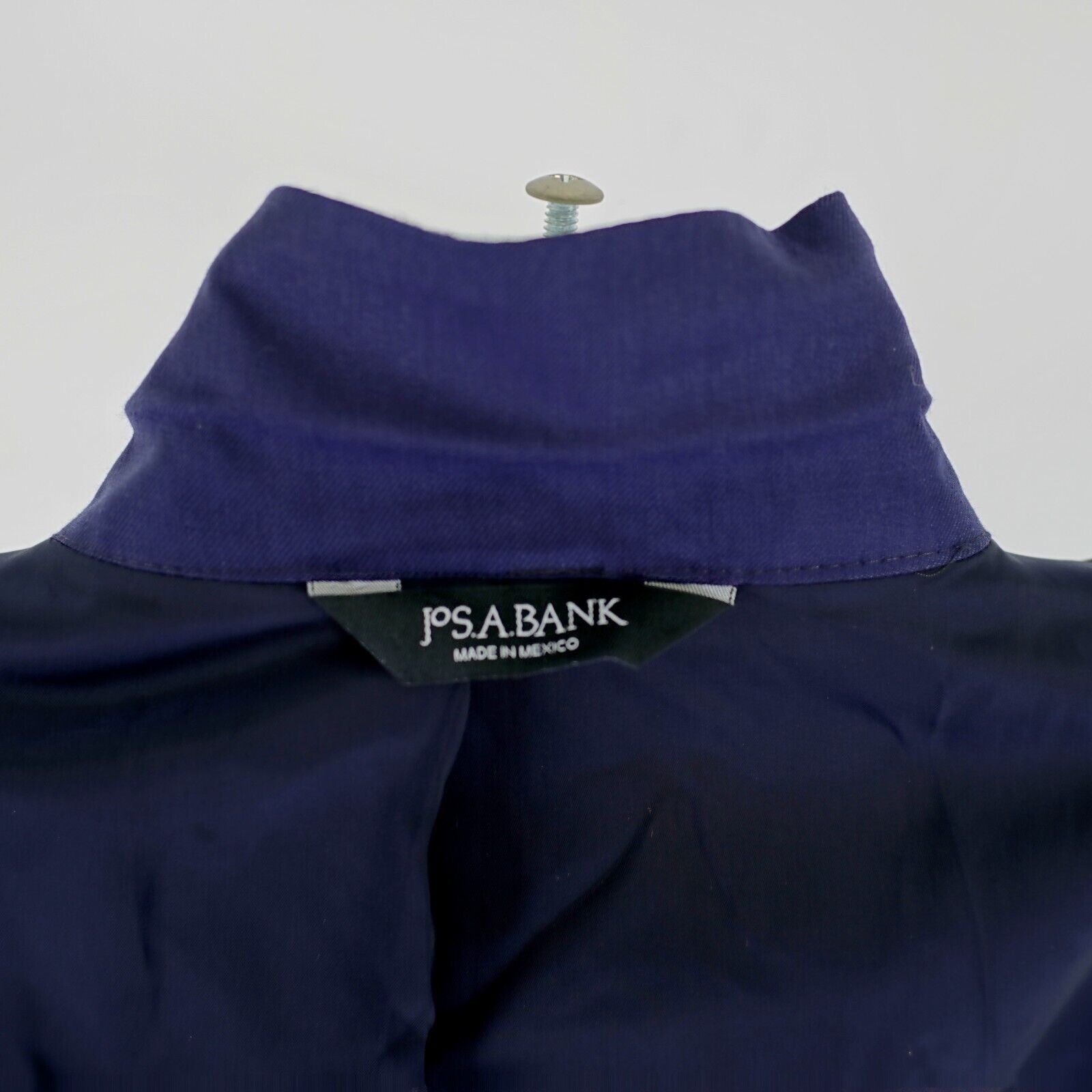 Jos. A. Bank Jos A Bank Travelers Tailored Fit Wool Blue Twill 46R / Slim Size 46R - 13 Thumbnail