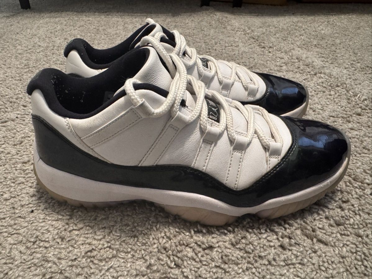 Jordan Brand Jordan 11 Retro Low Emerald Size US 11.5 / EU 44-45 - 4 Thumbnail
