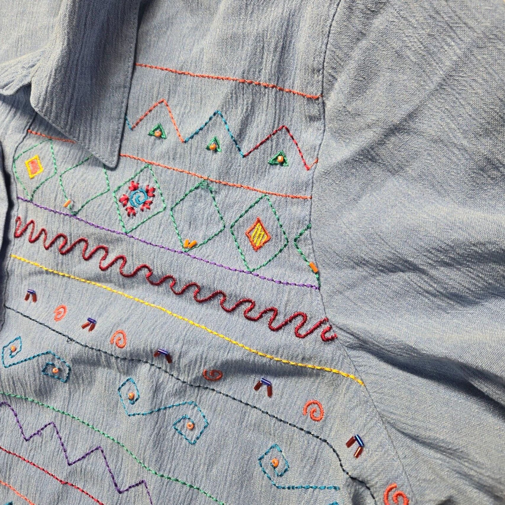 Vintage VINTAGE Napa Valley Shirt Adult Women's L Blue Embroidered Button-Up Long Sleeve Size L / US 10 / IT 46 - 4 Thumbnail
