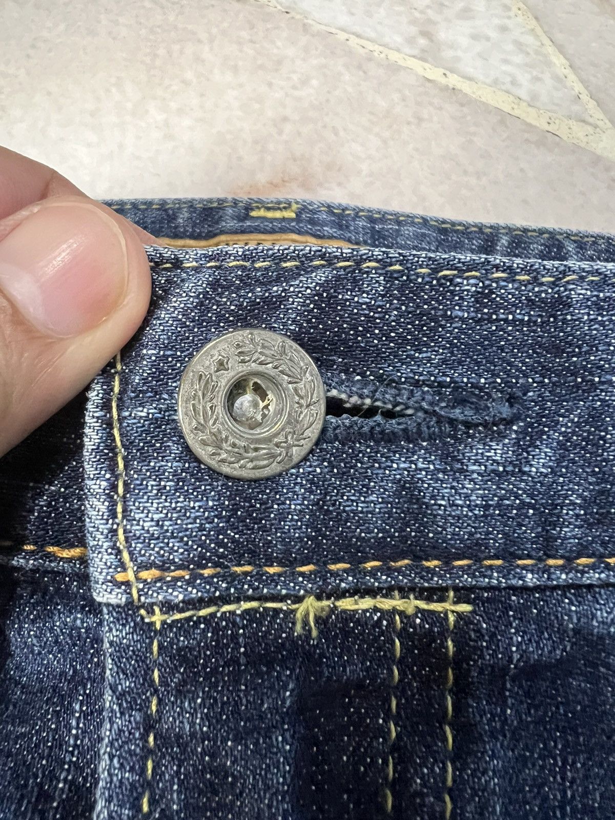If Six Was Nine × Uniqlo VINTAGE 90’s STYLE UNIQLO S001 DISTRESSED JEANS Size US 34 / EU 50 - 11 Thumbnail