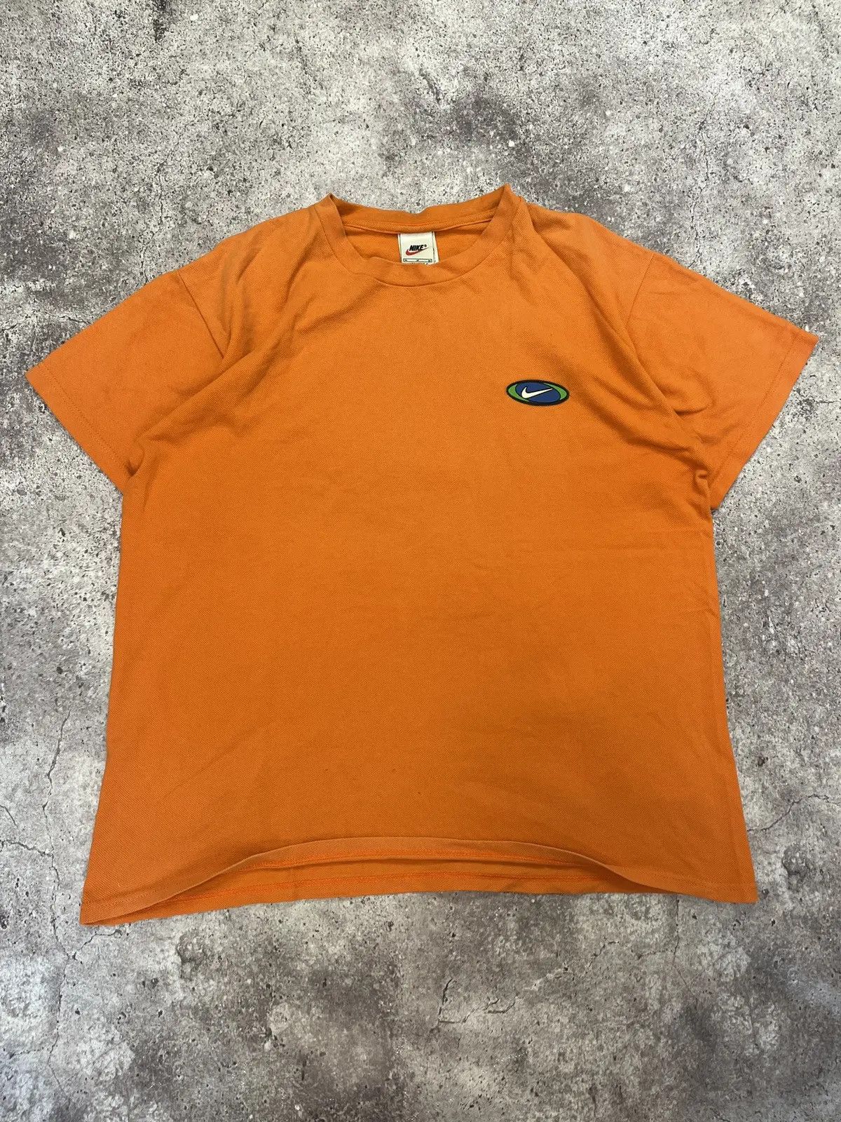 Nike NIKE VINTAGE ORANGE MEDIUM T SHIRT Size US M / EU 48-50 / 2 - 1 Thumbnail