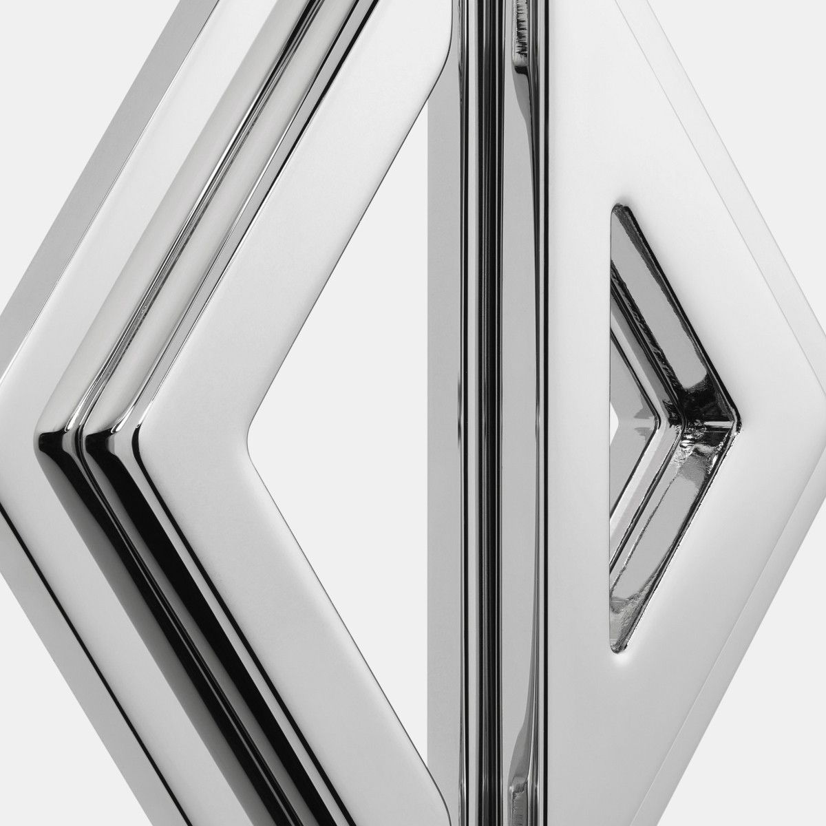 Dior o1bcso1str0126 Size: OS/Cd Diamond Belt Buckle in Silver Size ONE SIZE - 4 Thumbnail