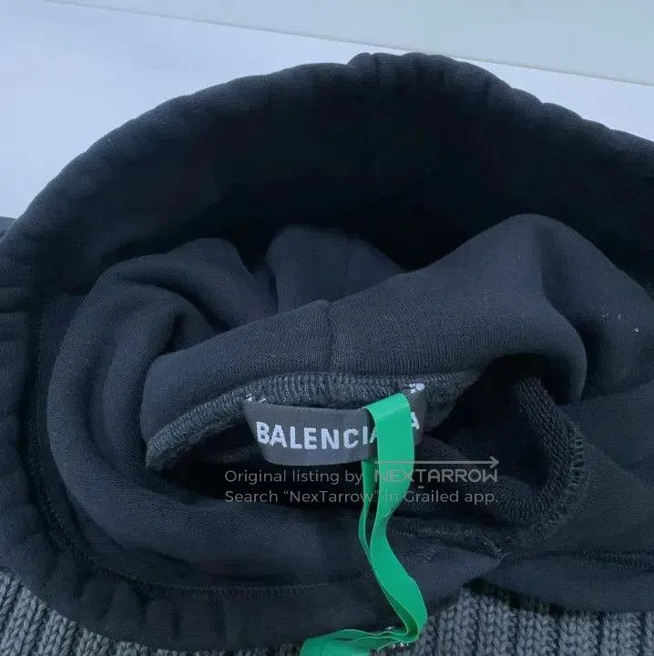 Balenciaga Balenciaga Black Hooded Sweatshirt with Logo. Size US S / EU 44-46 / 1 - 4 Thumbnail