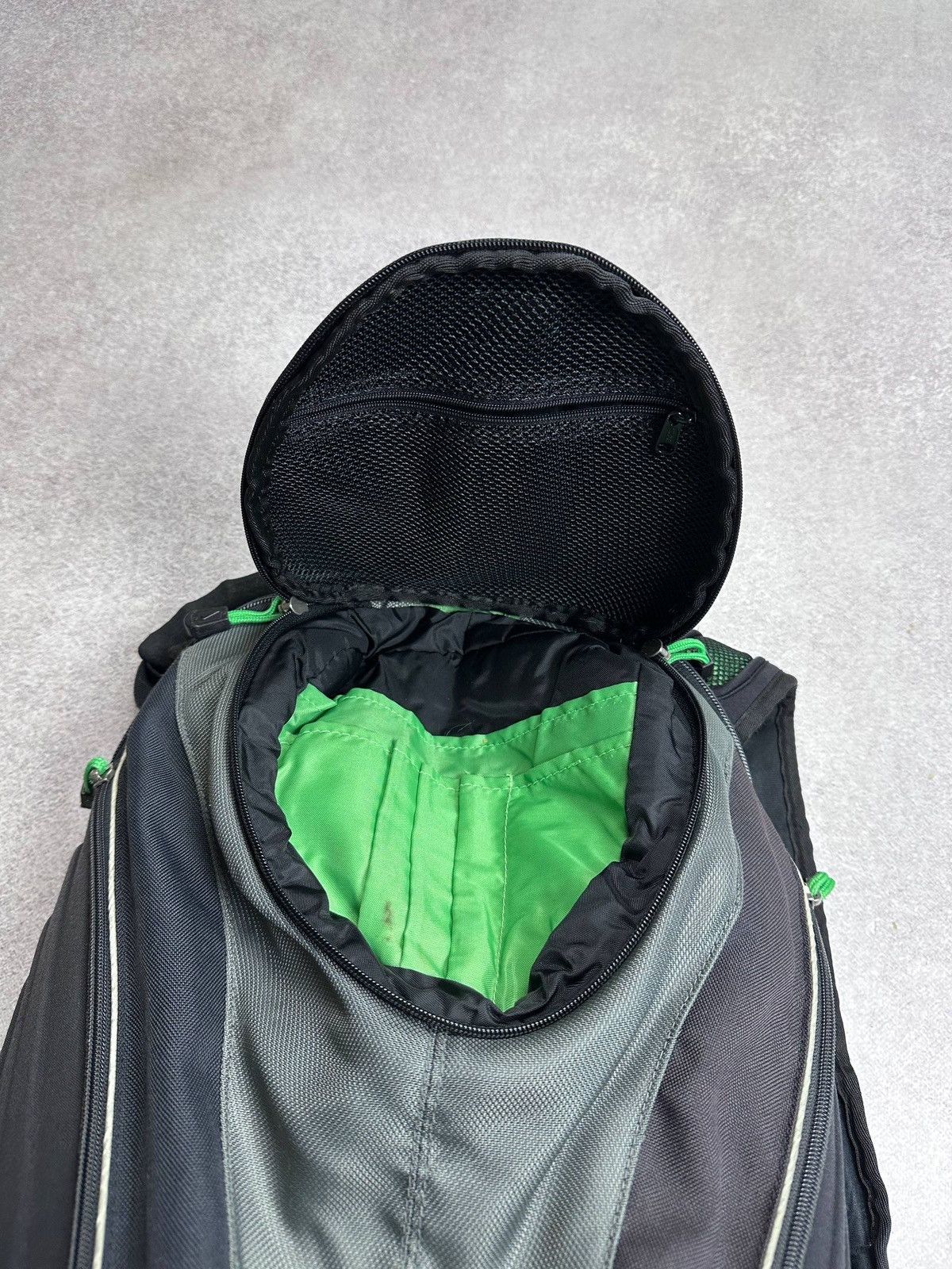 Nike Grail! Vintage 00's Nike Air Max Backpack Rare Size ONE SIZE - 6 Thumbnail