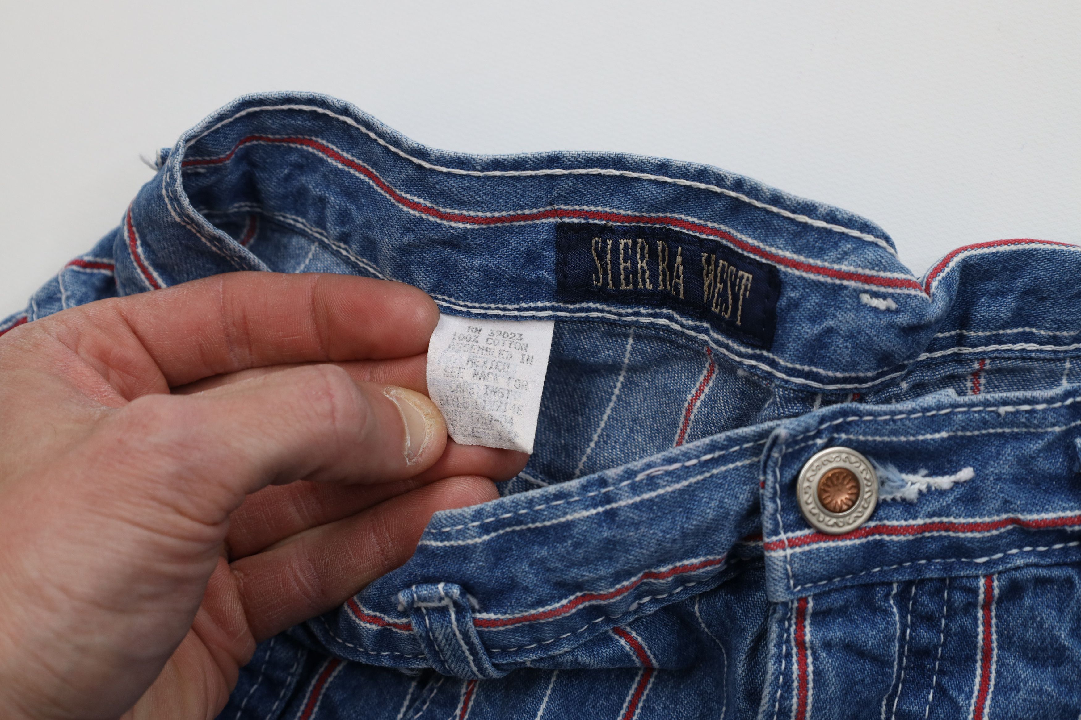 Vintage Vintage 90s Streetwear Cuffed Striped Denim Jean Shorts Size 34" / US 12 / IT 48 - 8 Thumbnail