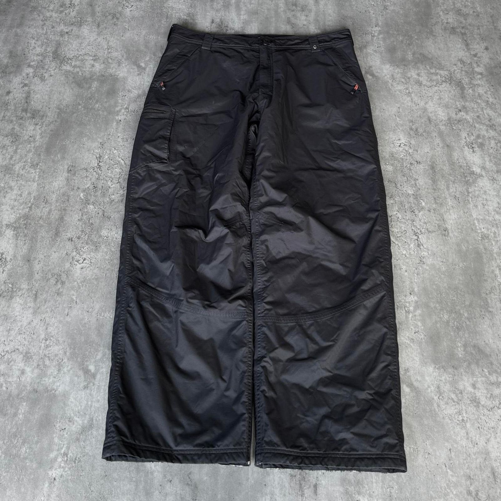 17S NIKE LAB ACG CARGO PANT 880976-010 - メルカリ