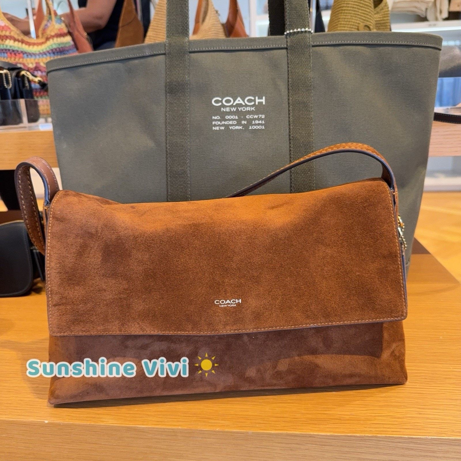 Coach NWT Coach Chelsea Shoulder Bag 36 Warm Brown CDT20 Suede Size ONE SIZE - 1 Thumbnail
