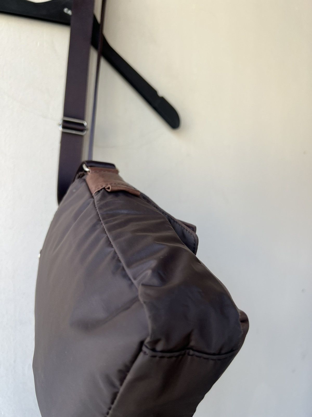 Yohji Yamamoto Vintage 2000 Yohji Yamamoto Y’saccs Hybrid Leather Sling Bag Size ONE SIZE - 21 Thumbnail