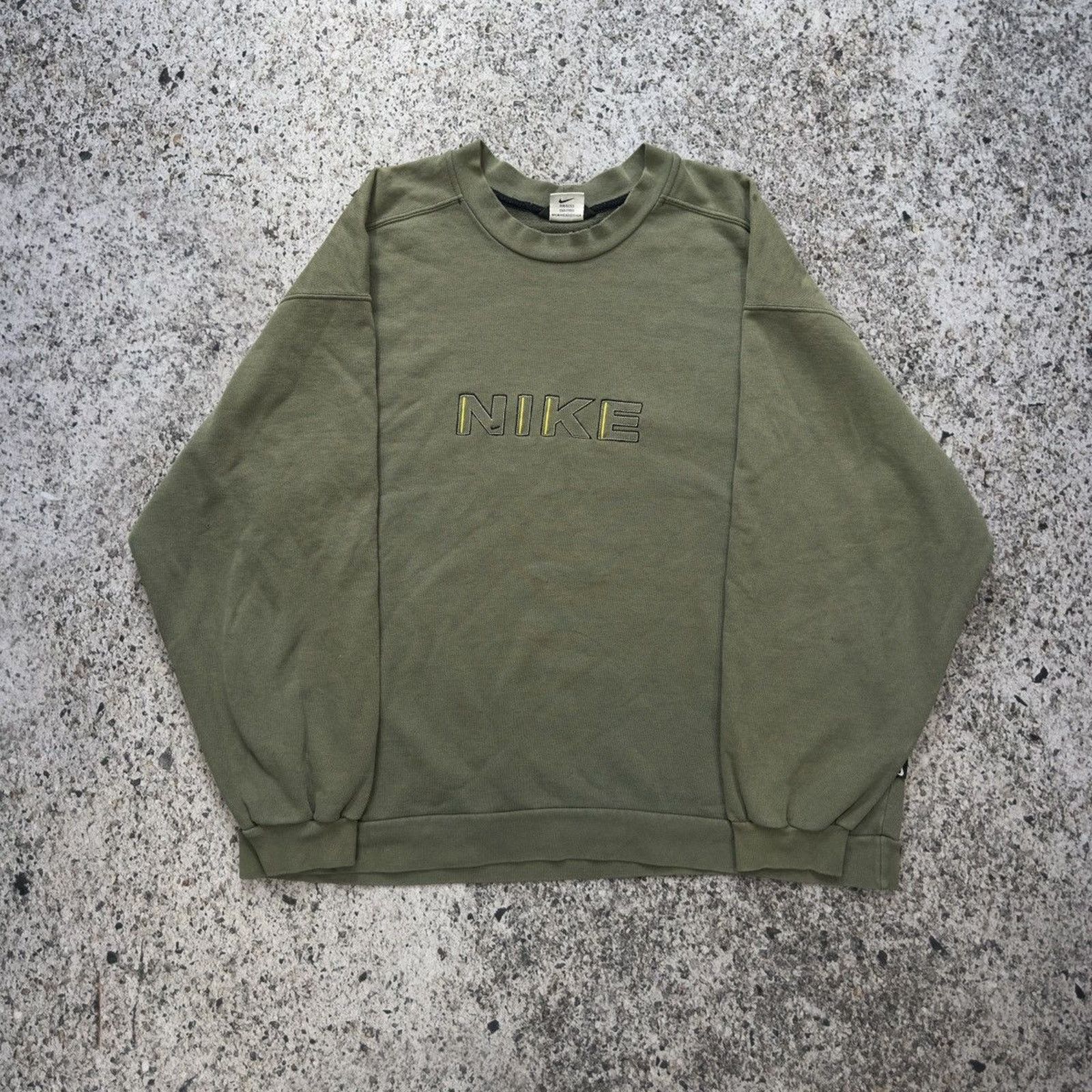 Nike Thrashed Faded 90s Nike Green Logo Sweatshirt ERD Grunge Size US XL / EU 56 / 4 - 10 Thumbnail