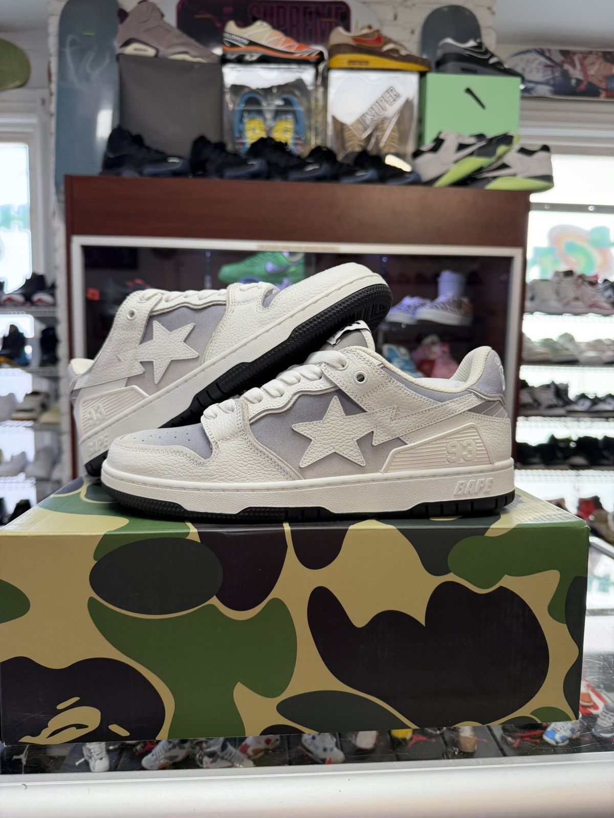 Bape Bape Skatestas (Grey/White) Size US 9 / EU 42 - 1 Thumbnail