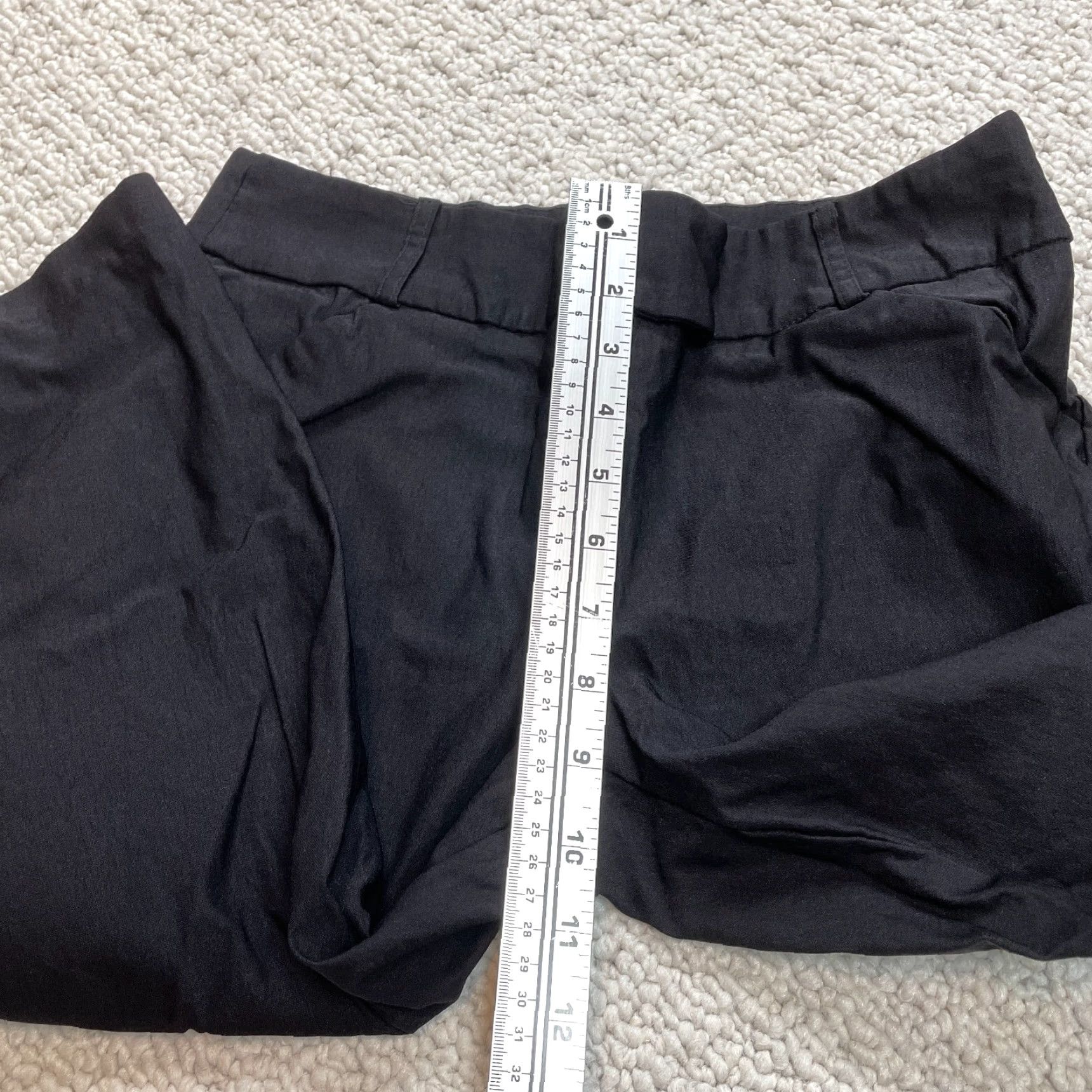 Vintage A.B.N Capri Pants Womens 8 Black Nylon Rayon Spandex Stretch Solid Capris Cropped Capris Regular Fit Womens Size 30" / US 8 / IT 44 - 4 Thumbnail