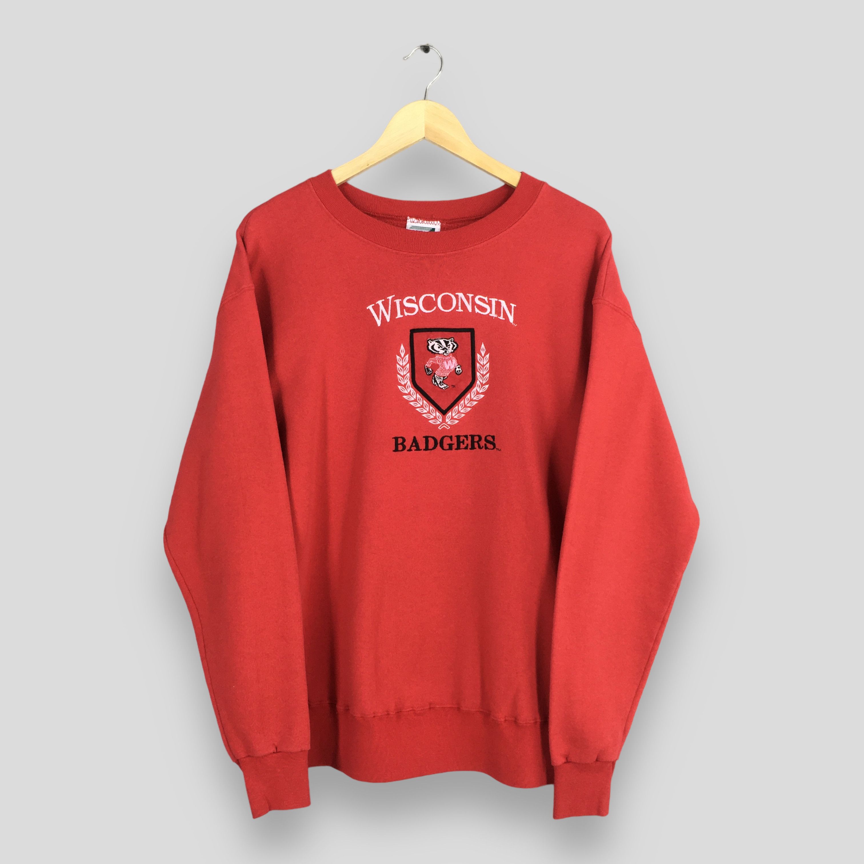 NCAA × Vintage Vintage Wisconsin Badgers Ncaa Sweatshirt Large Size US L / EU 52-54 / 3 - 1 Thumbnail