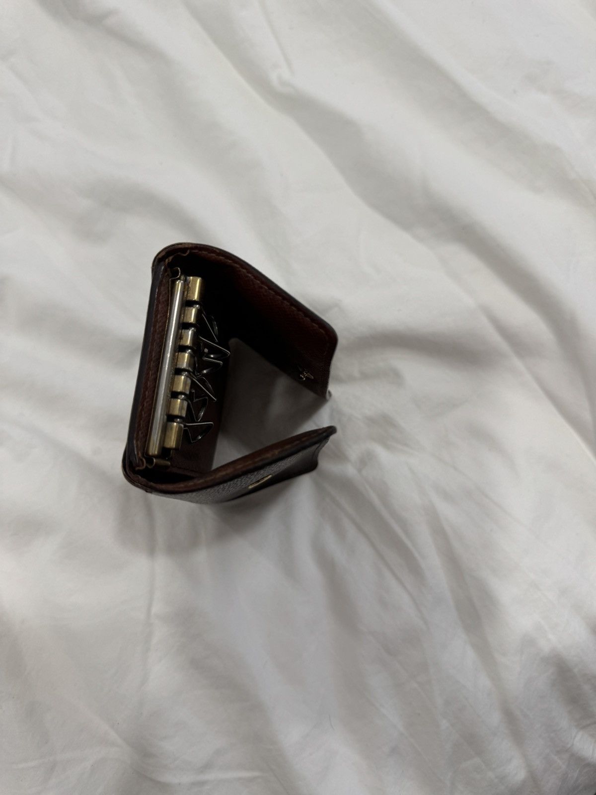 Louis Vuitton Louis Vuitton 6 Key Holder Wallet Size ONE SIZE - 7 Thumbnail