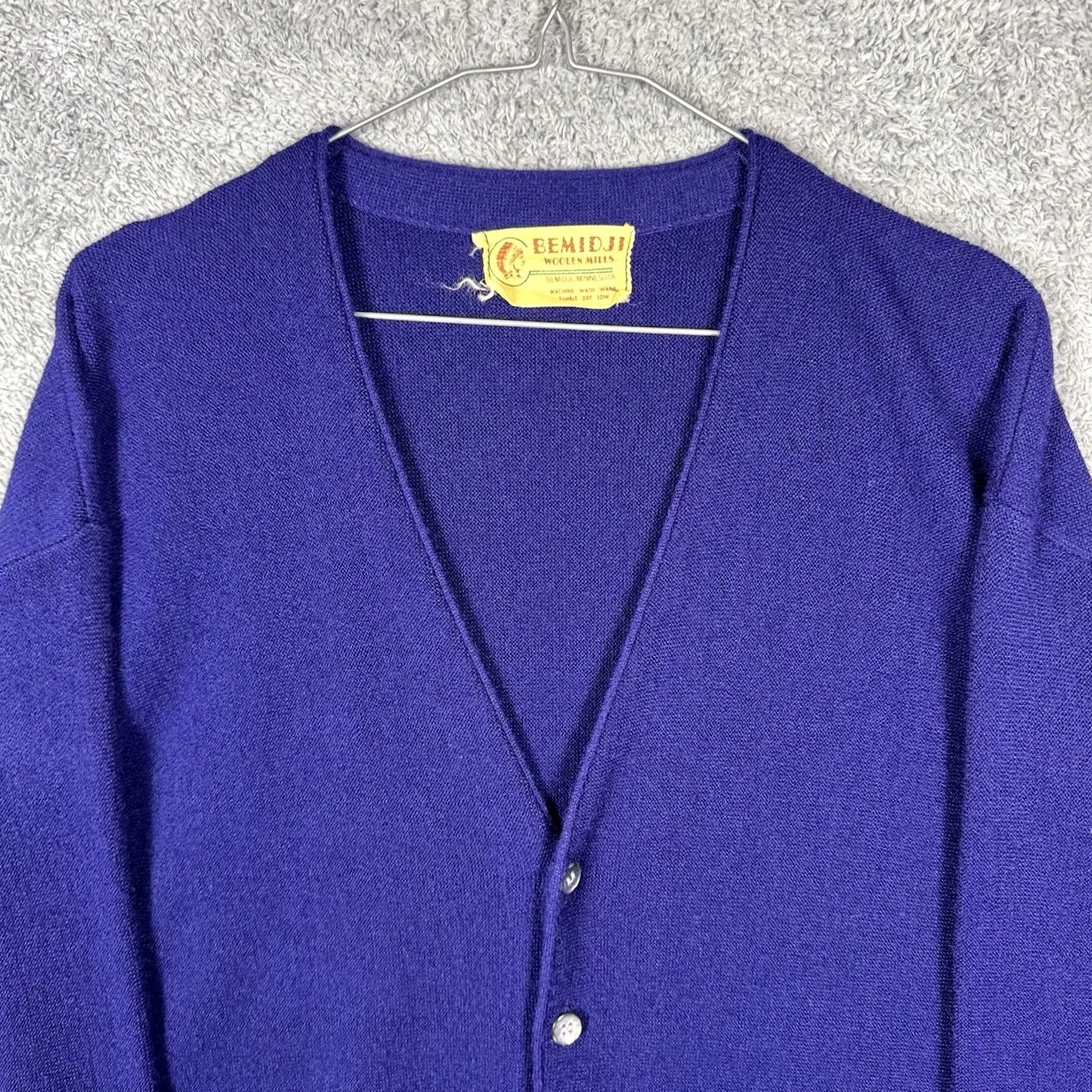 Vintage - "Bemidji Woolen Mills Men 44R (M)" - clearly identifies the brand and size Size US L / EU 52-54 / 3 - 4 Thumbnail