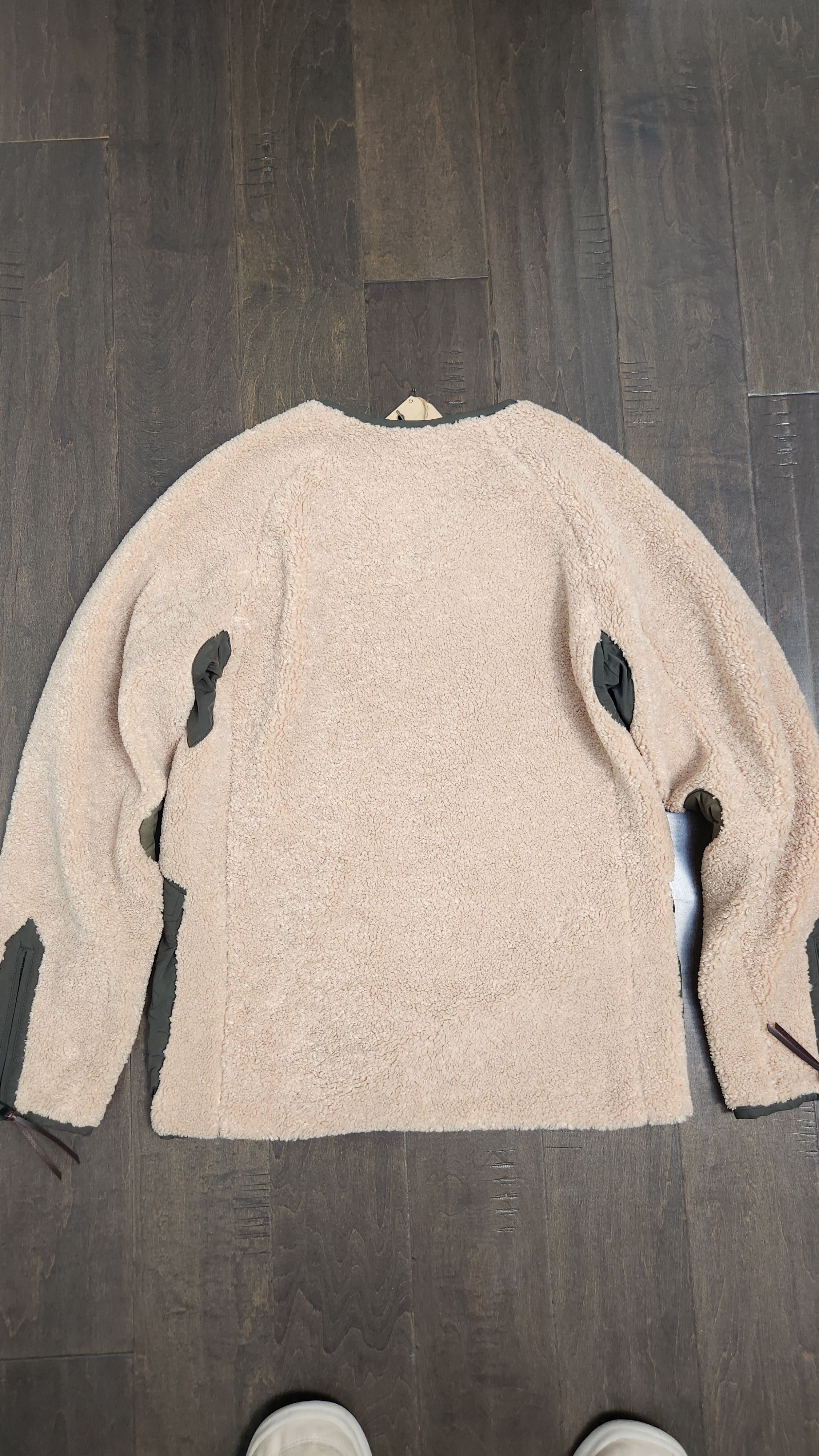 EASTLOGUE Traveller Jacket Boa Fleece Beige Olive Small Korea Size US S / EU 44-46 / 1 - 8 Thumbnail