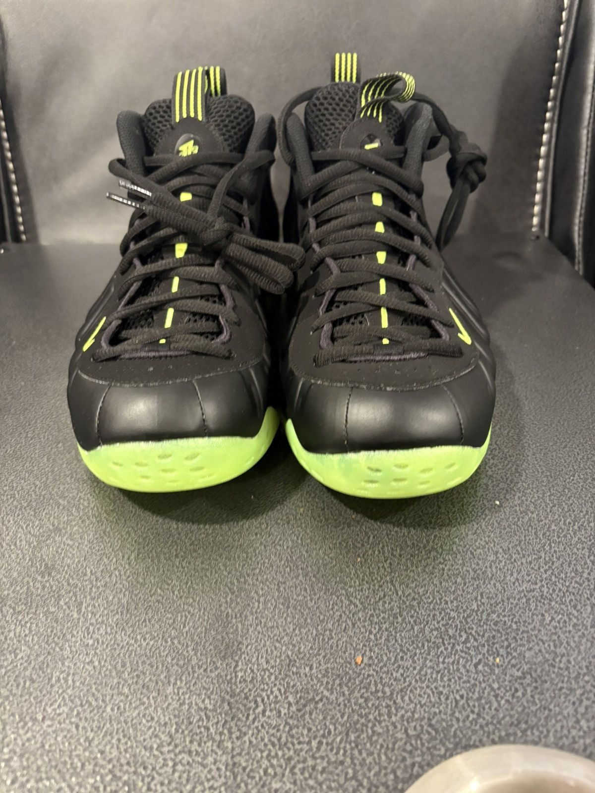 Nike × Vintage Black/volt foamposite Size US 11 / EU 44 - 2 Thumbnail